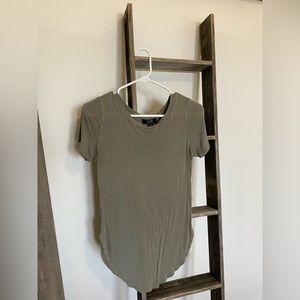 Women’s shirt